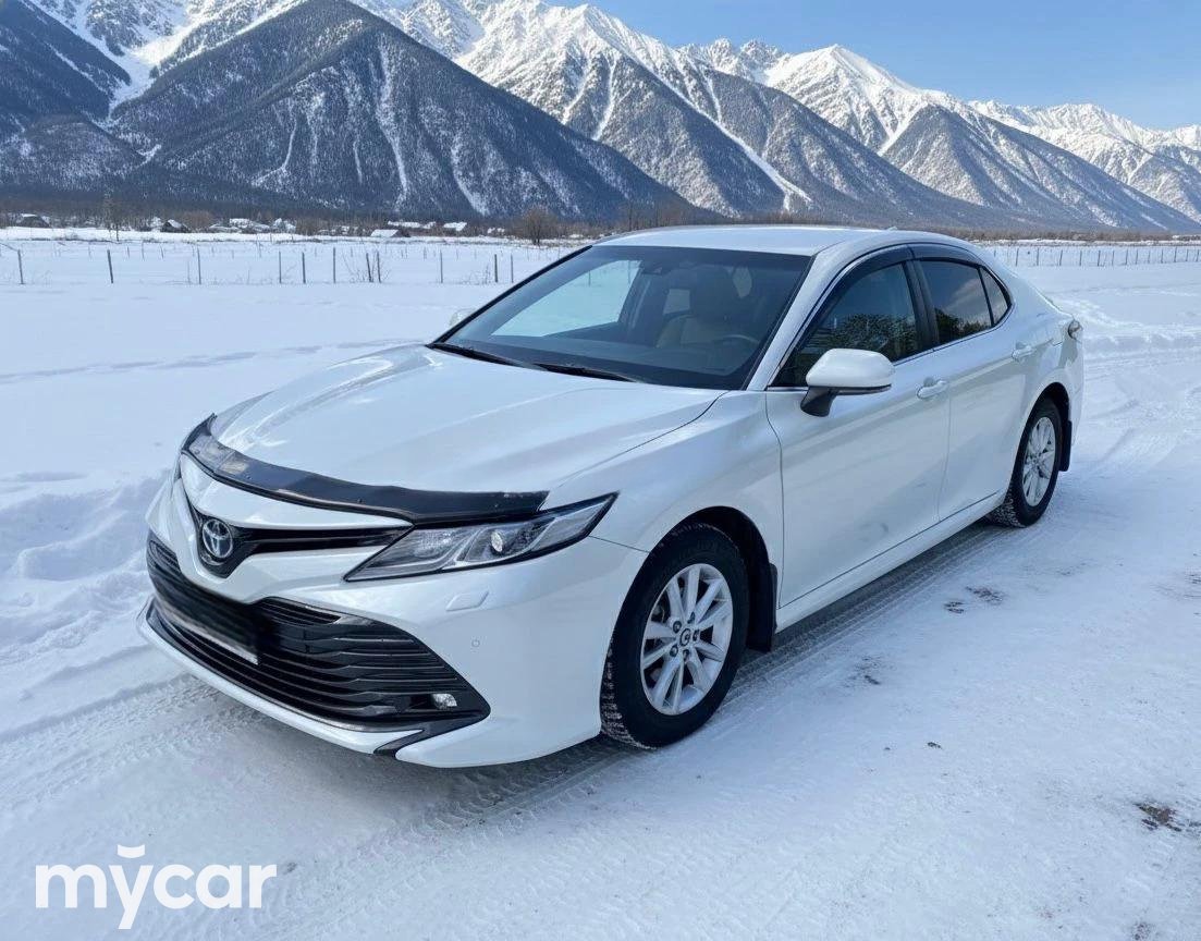 Toyota Camry 2021