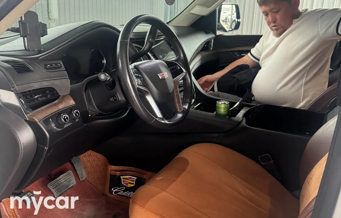 Cadillac Escalade 2019