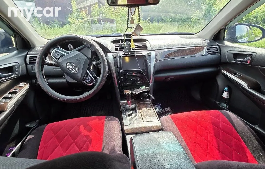 Toyota Camry 2015