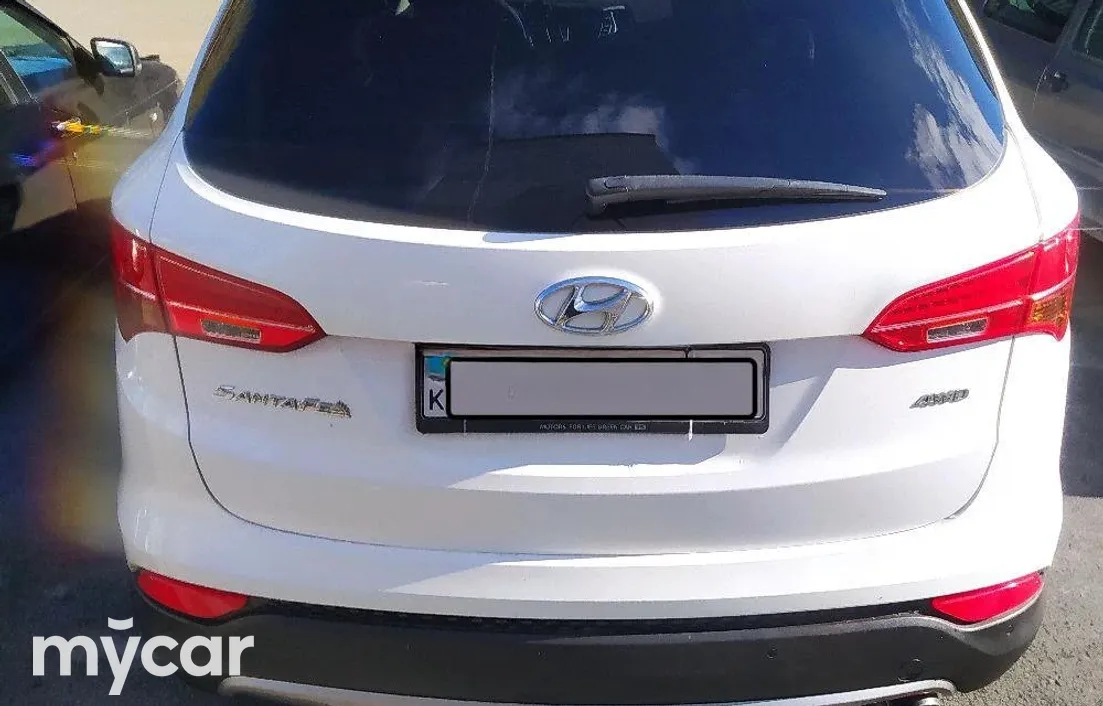 Hyundai Santa Fe 2013