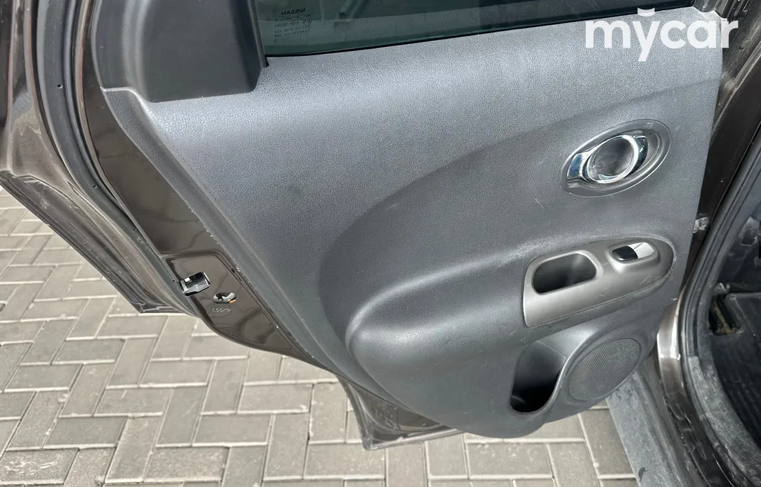 Nissan Juke 2012