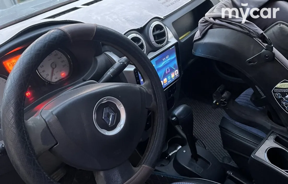 Renault Sandero 2012