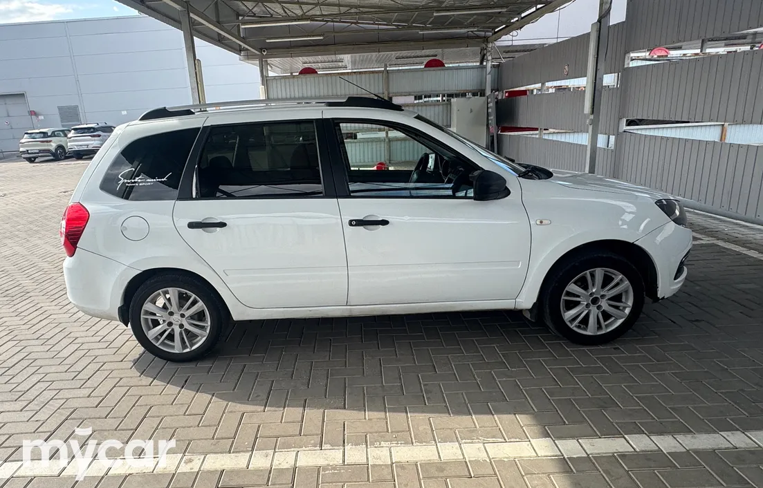 LADA Granta 2019