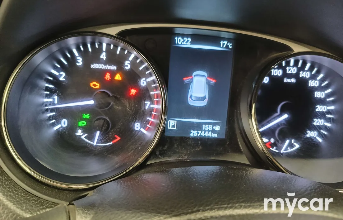 Nissan X-Trail 2015