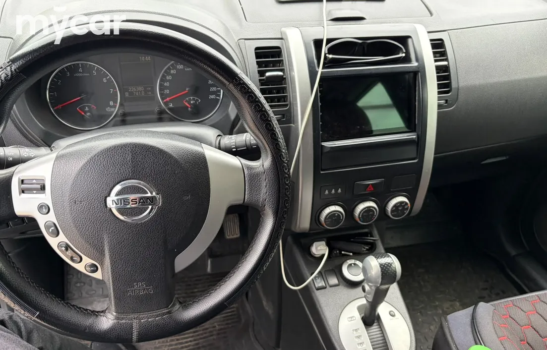 Nissan X-Trail 2014
