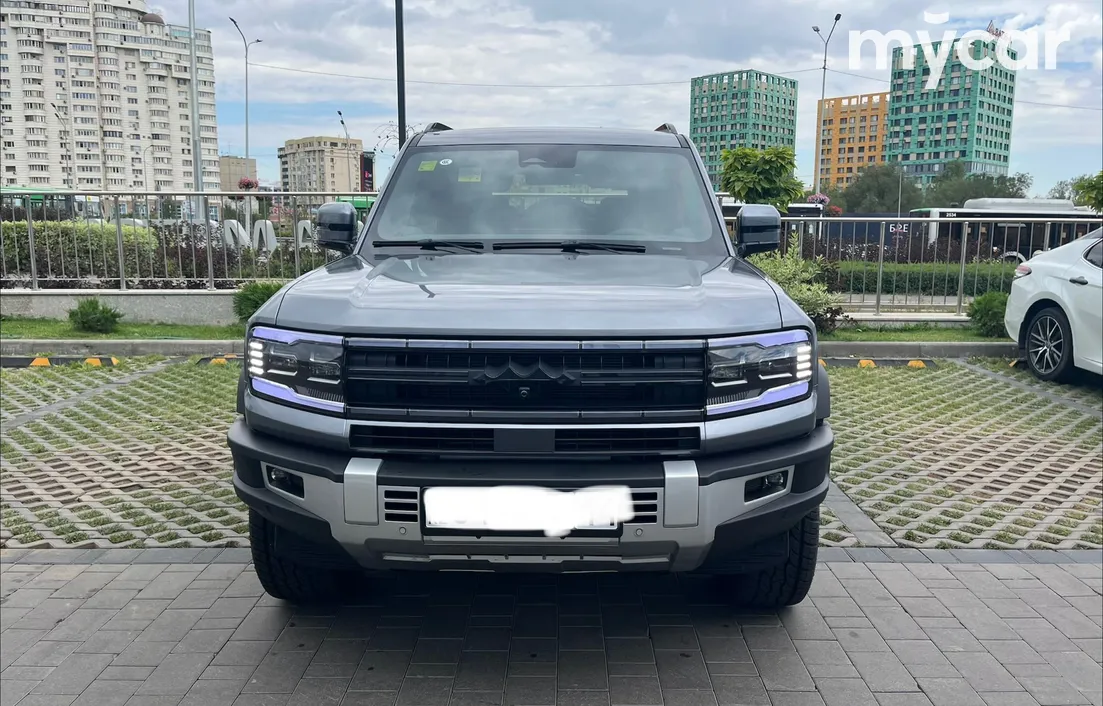 BYD FangChengBao Leopard 5 2024