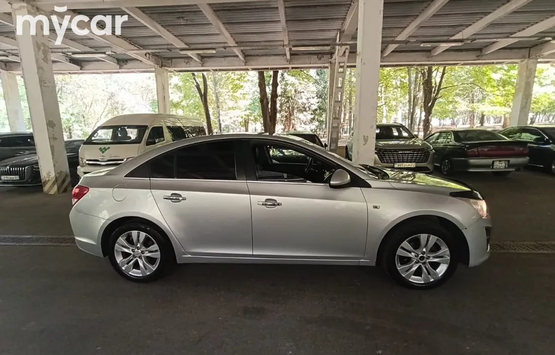 Chevrolet Cruze 2013