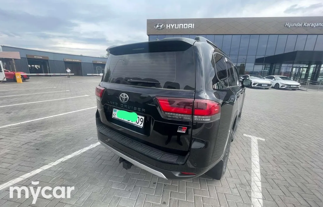 Toyota Land Cruiser 2024