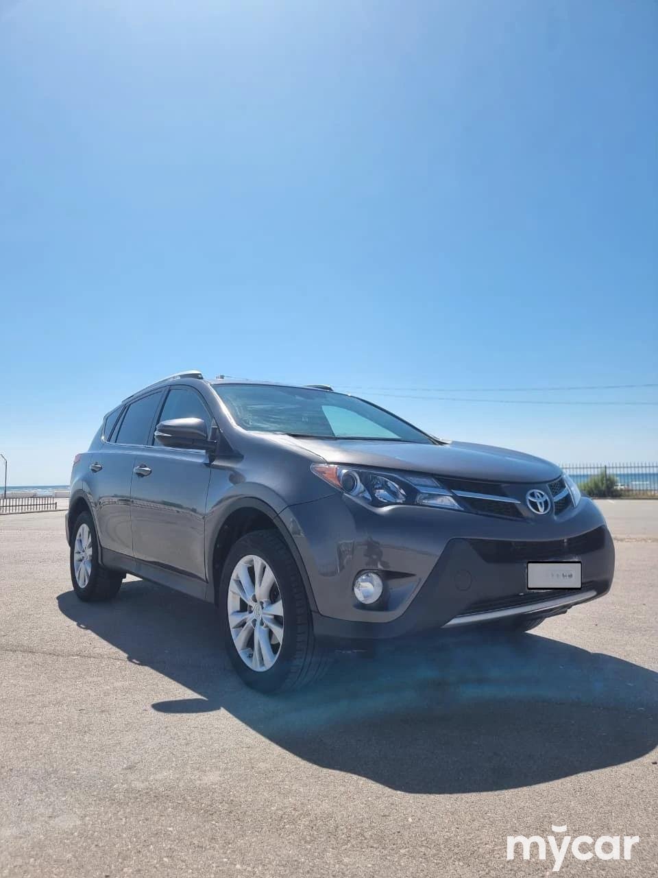 Toyota RAV4 2014