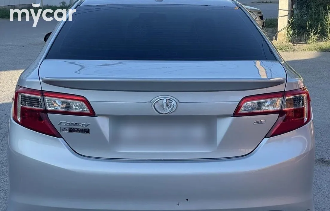 Toyota Camry 2014