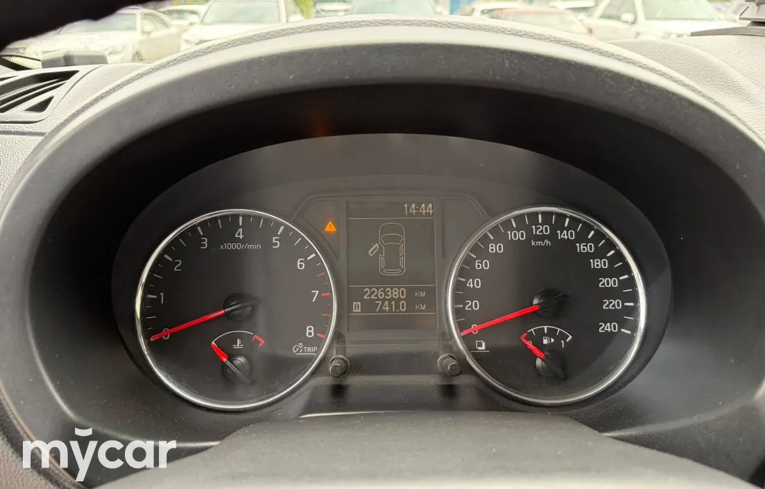 Nissan X-Trail 2014