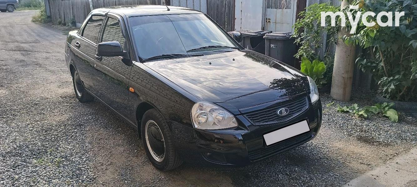 LADA Priora 2013