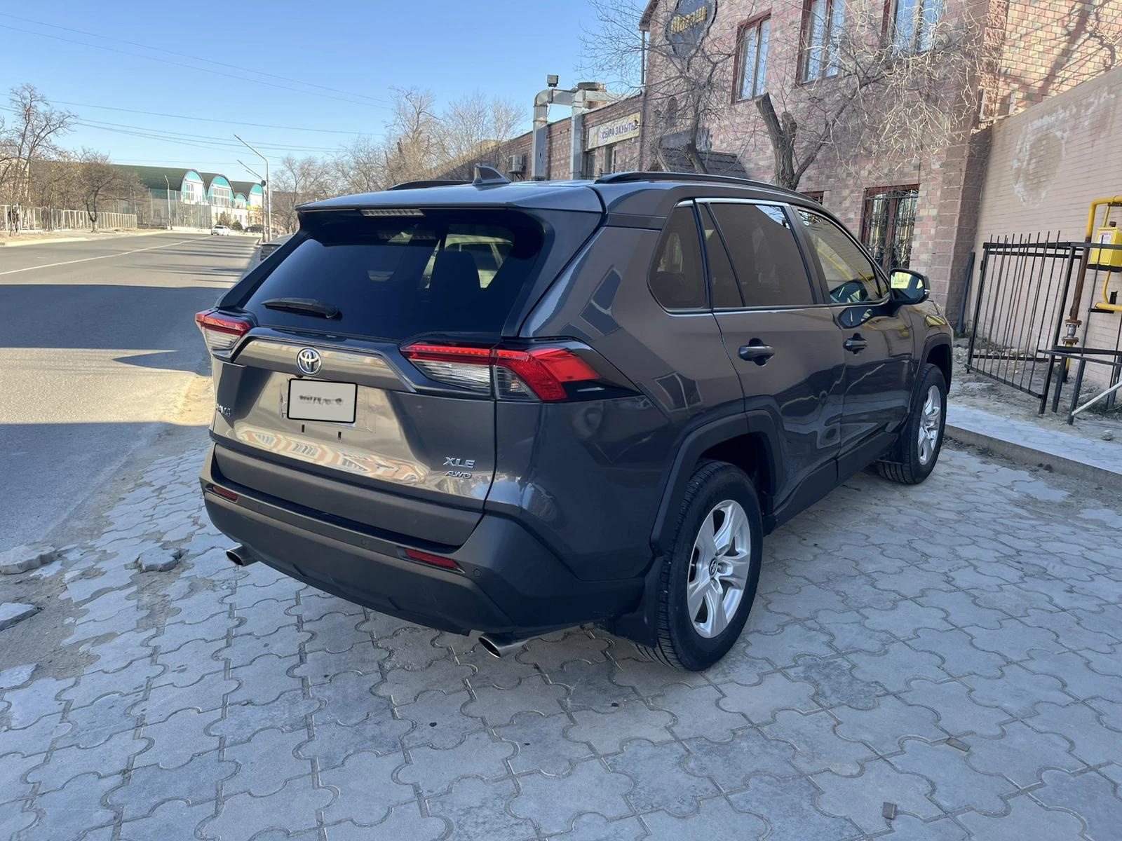 Toyota RAV4 2019