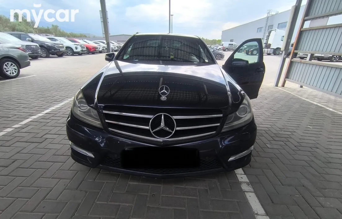 Mercedes-Benz C-Класс 2011
