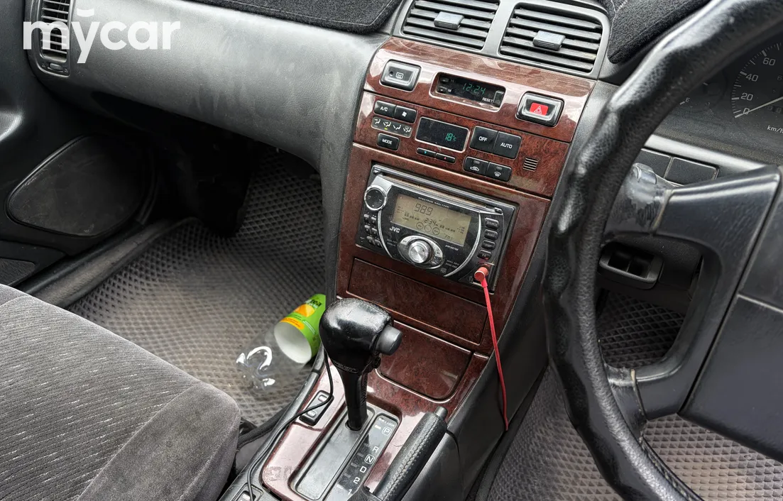 Nissan Cefiro 1996