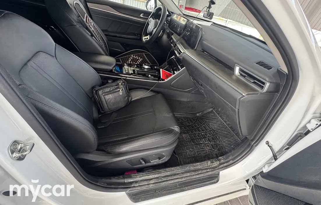 Kia K5 2025