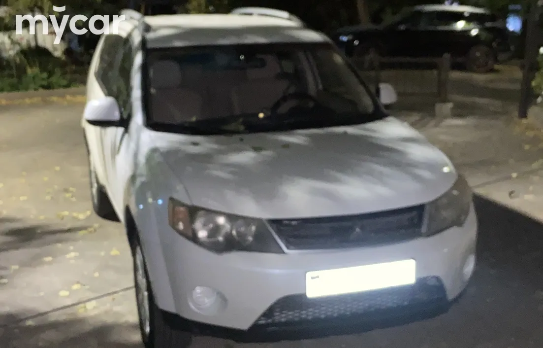 Mitsubishi Outlander 2008
