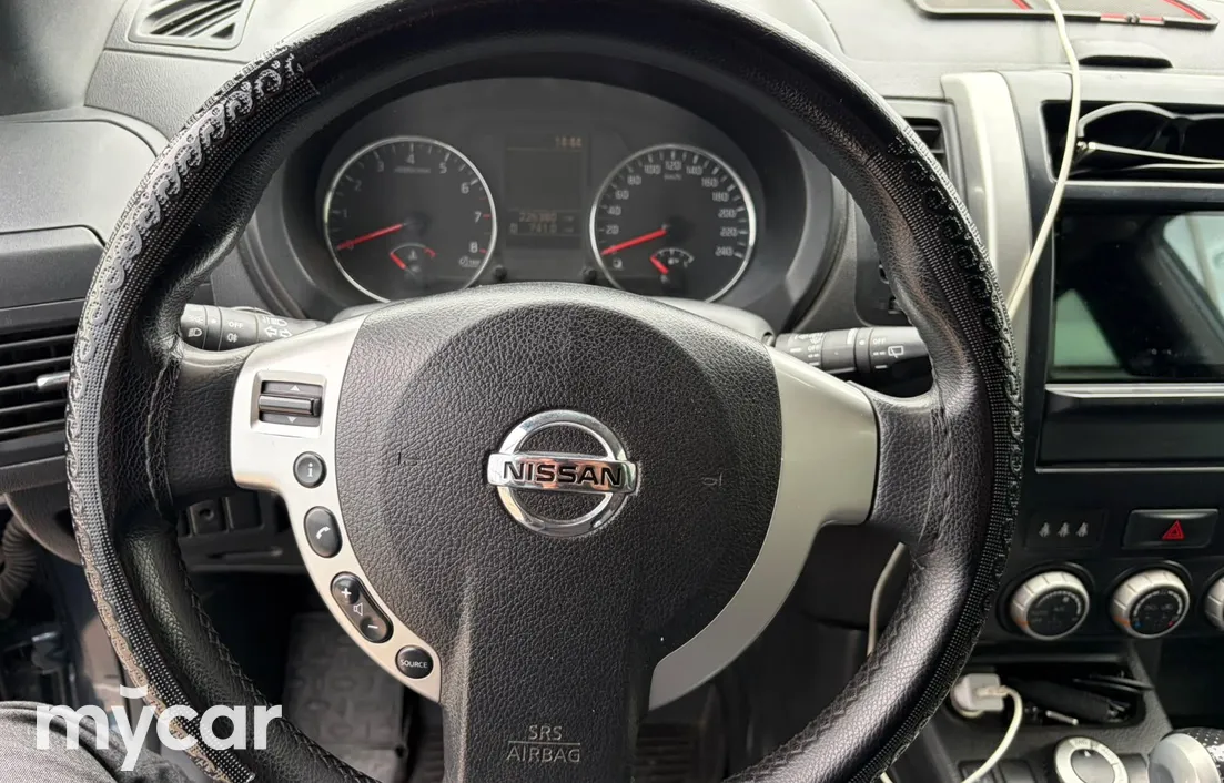 Nissan X-Trail 2014