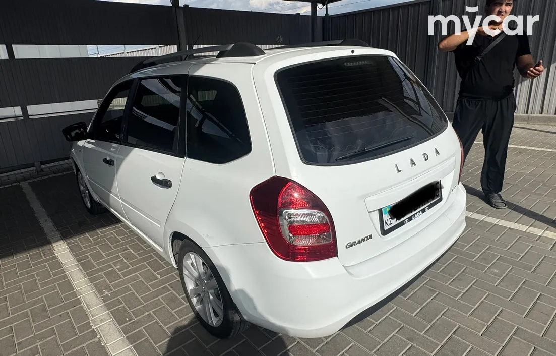 LADA Granta 2019