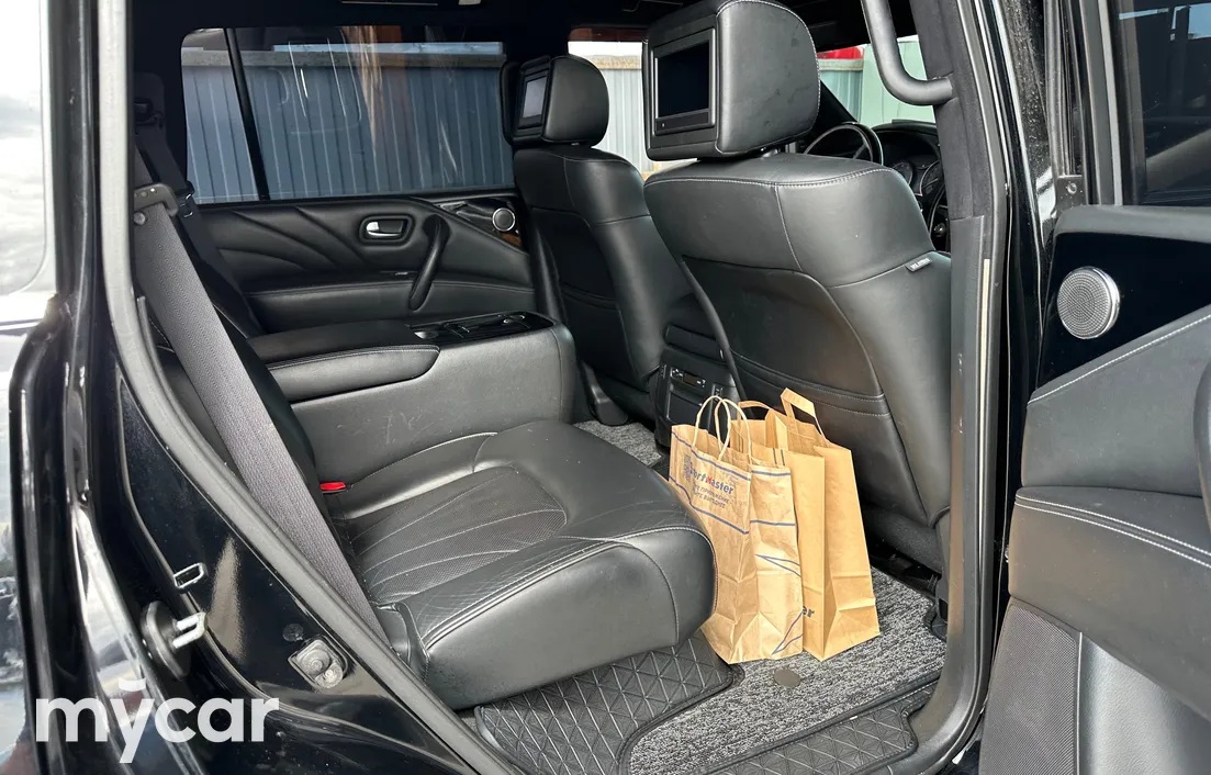 Infiniti QX80 2014