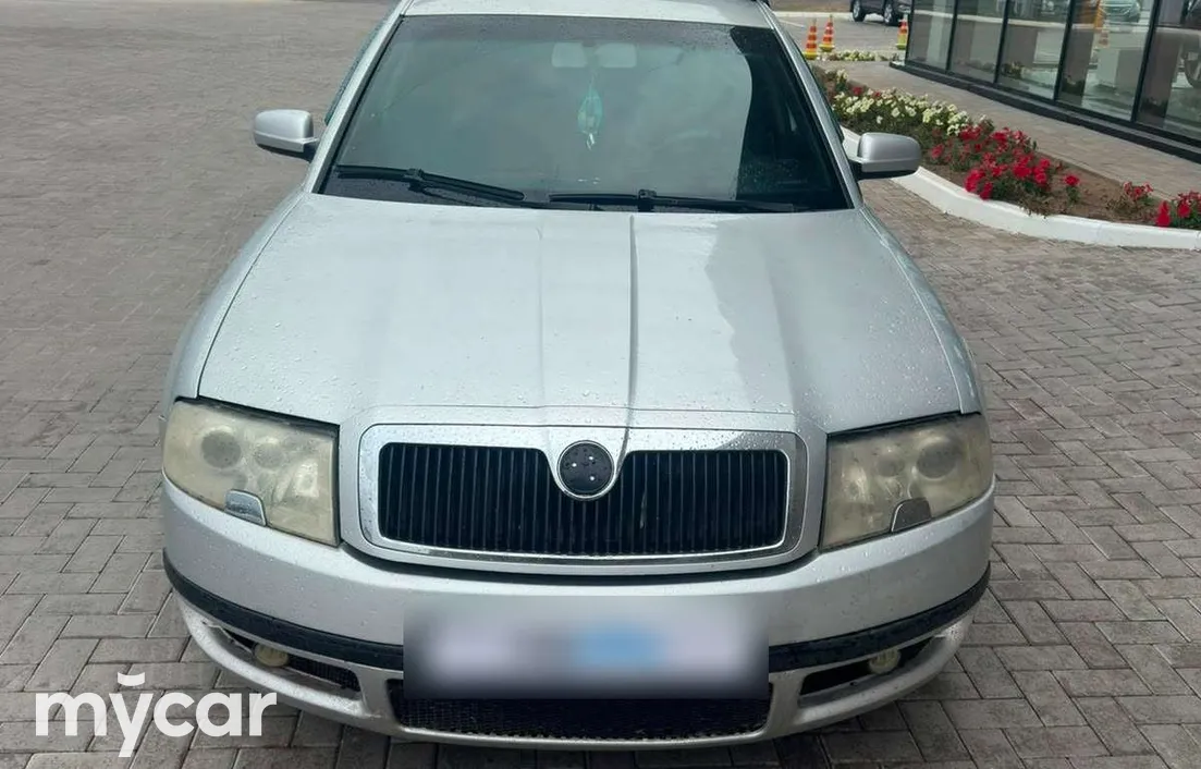 Skoda Superb 2002