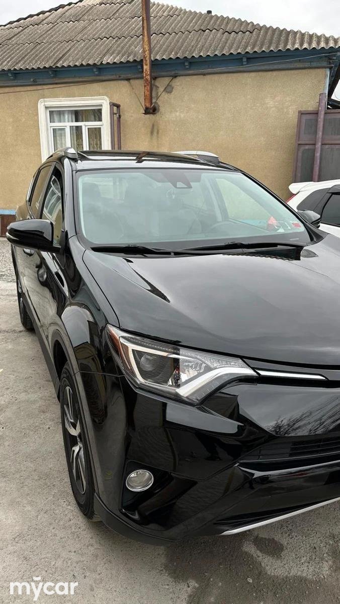 Toyota RAV4 2018