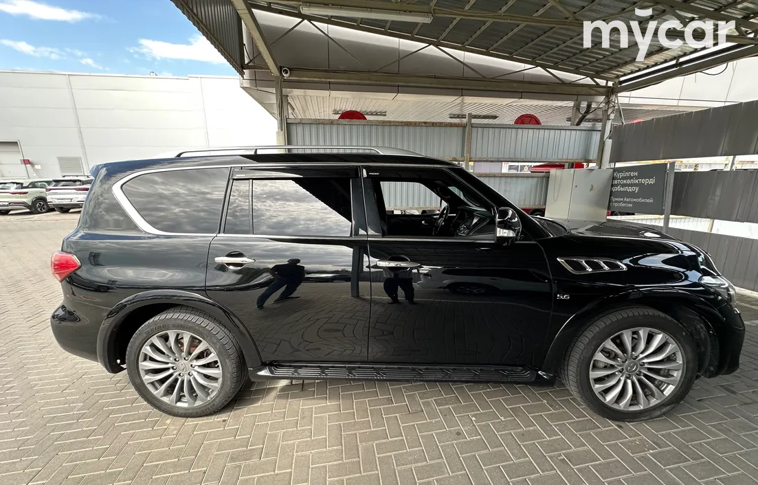 Infiniti QX80 2014