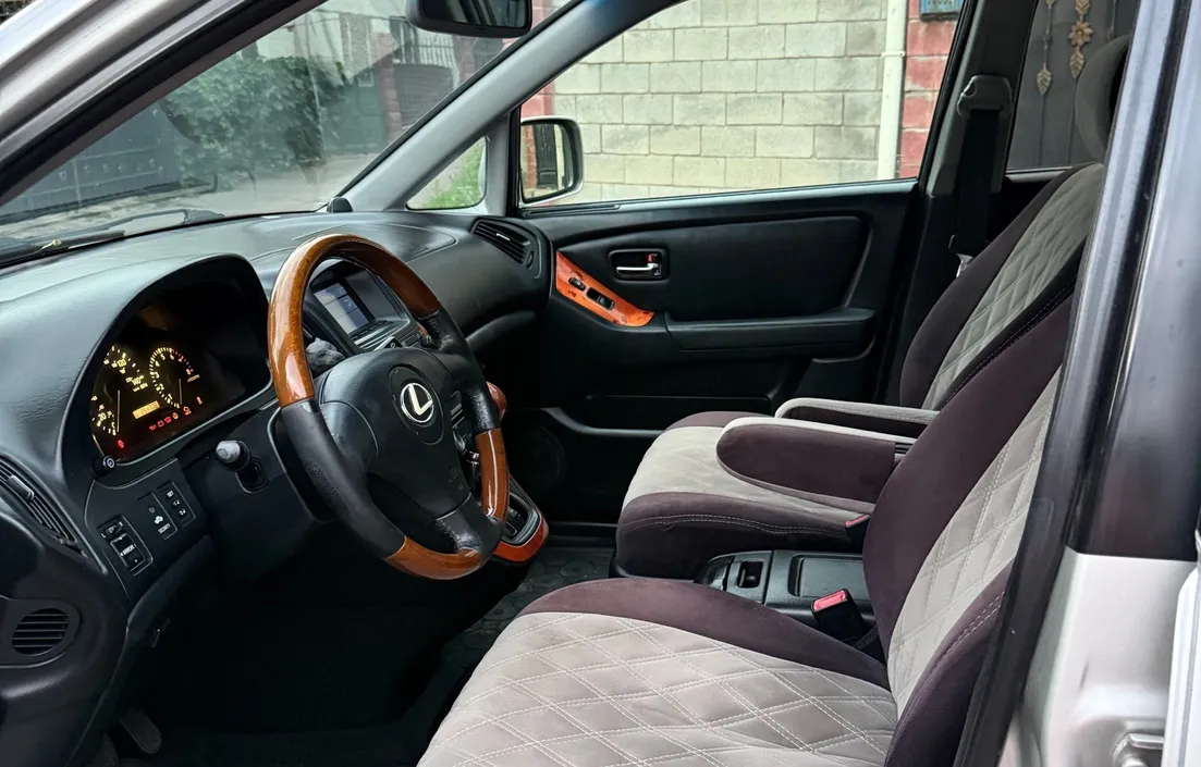 Lexus RX 2001