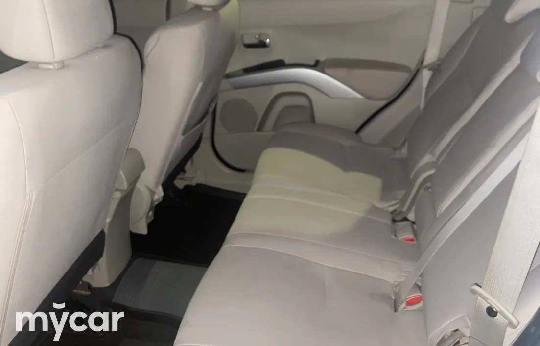 Mitsubishi Outlander 2008