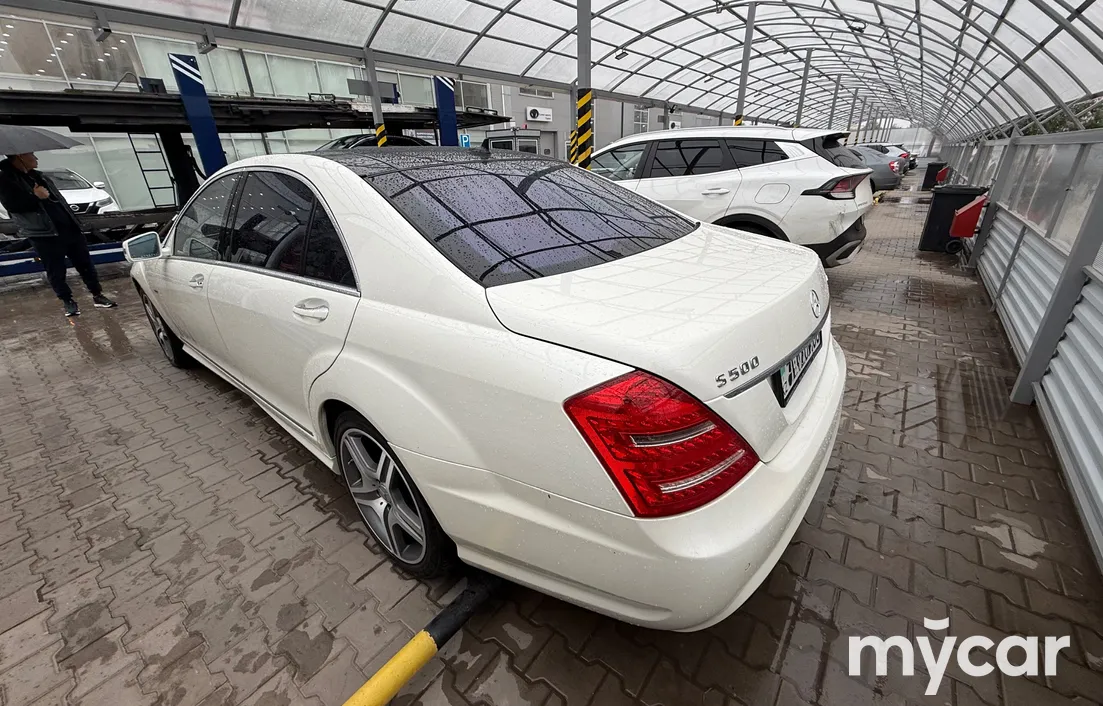 Mercedes-Benz S-Класс 2012