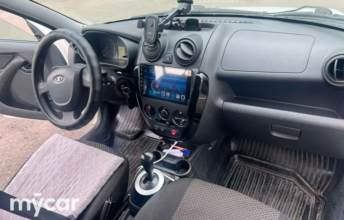 LADA Granta 2015