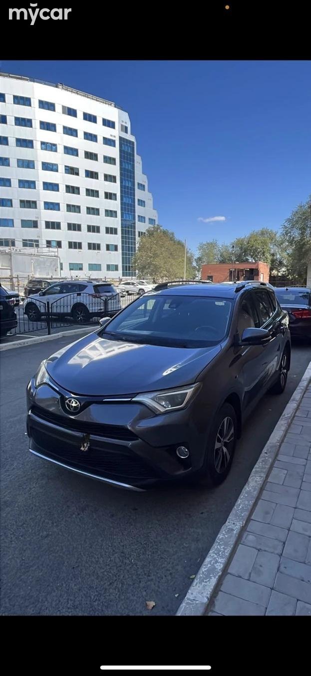 Toyota RAV4 2017