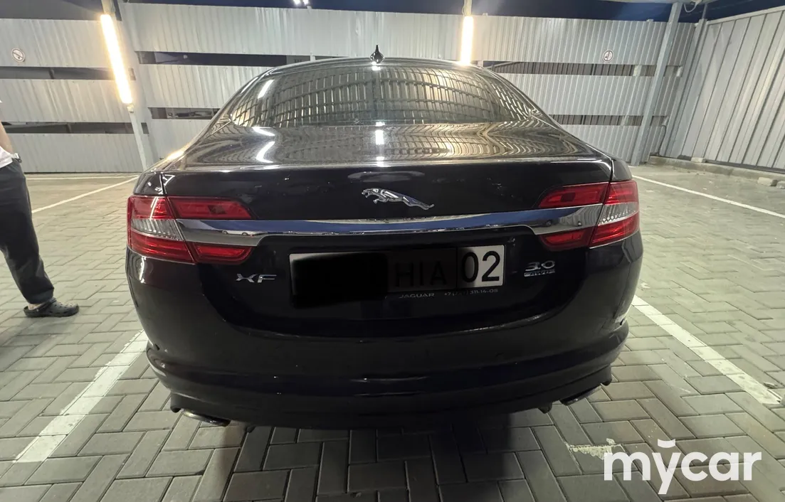 Jaguar XF 2013