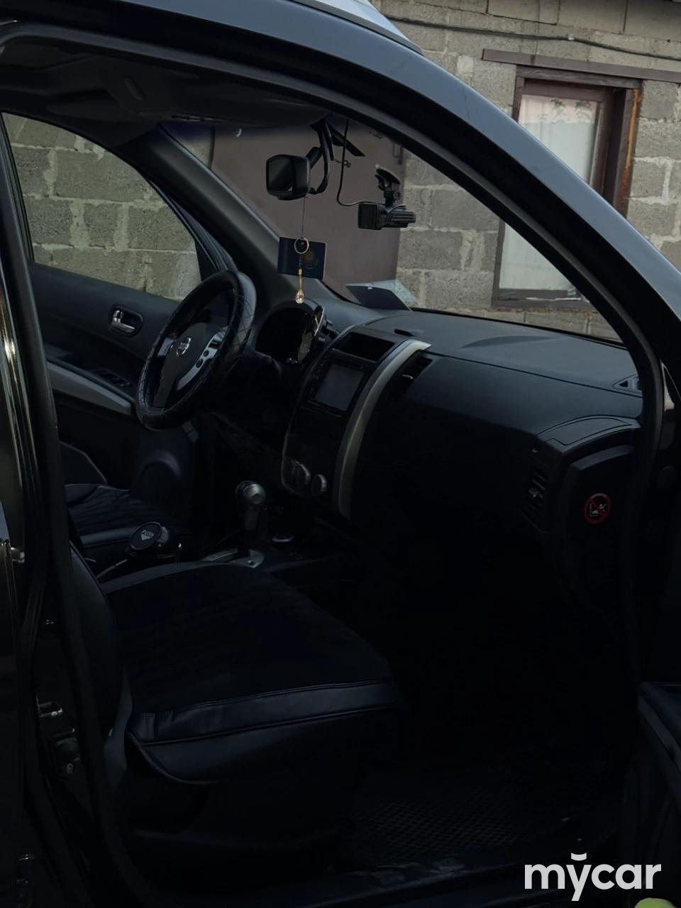 Nissan X-Trail 2014