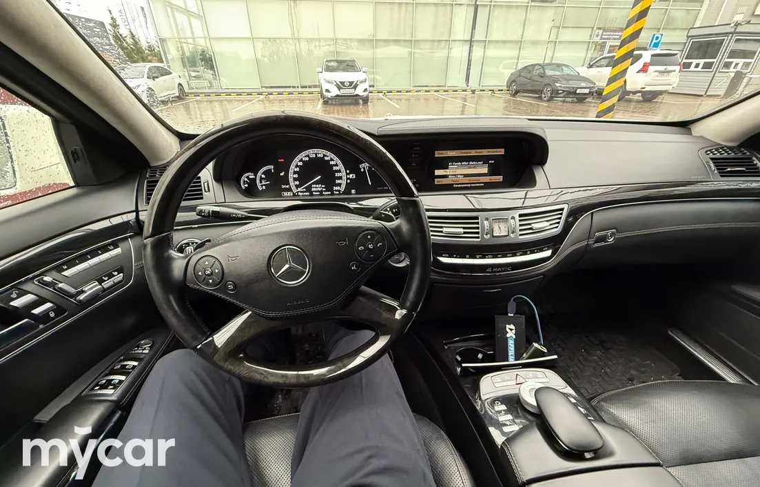 Mercedes-Benz S-Класс 2012