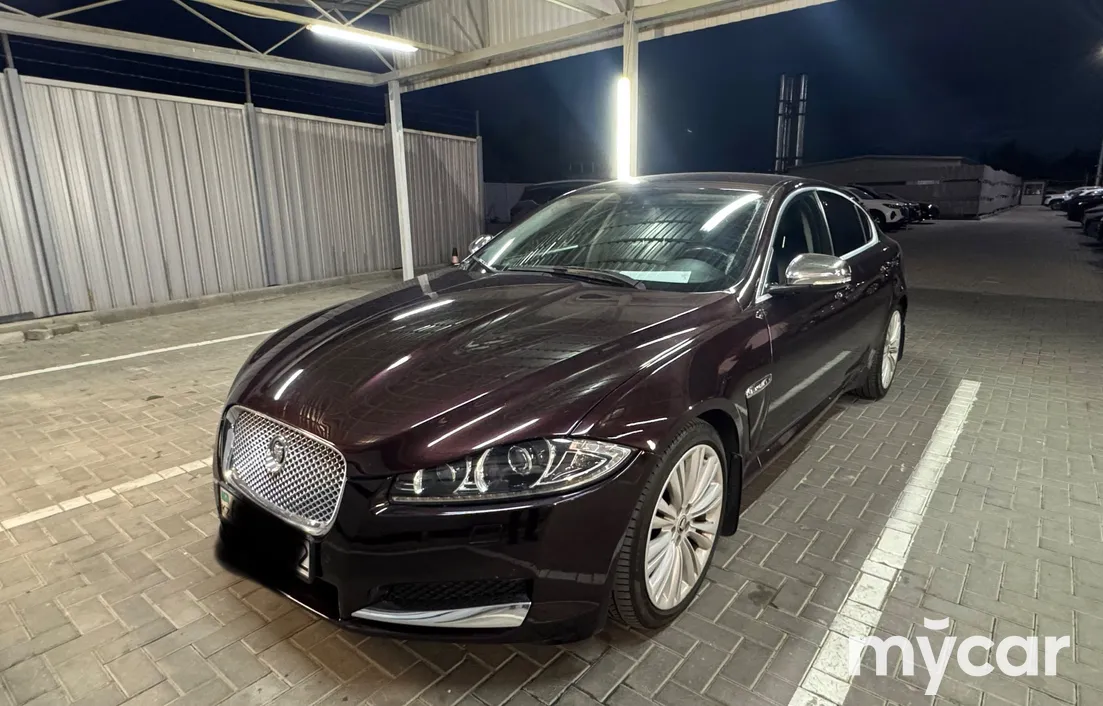 Jaguar XF 2013
