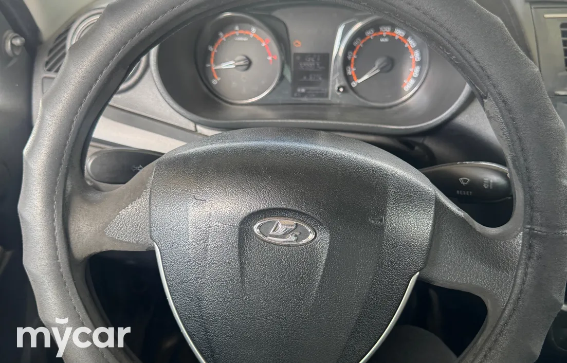 LADA Granta 2019