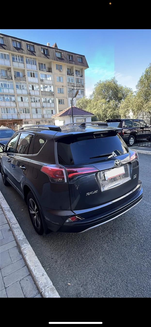 Toyota RAV4 2017