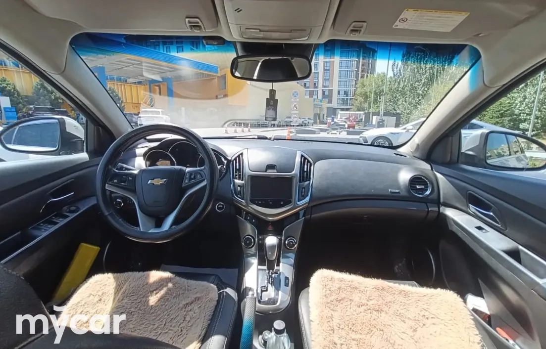 Chevrolet Cruze 2013