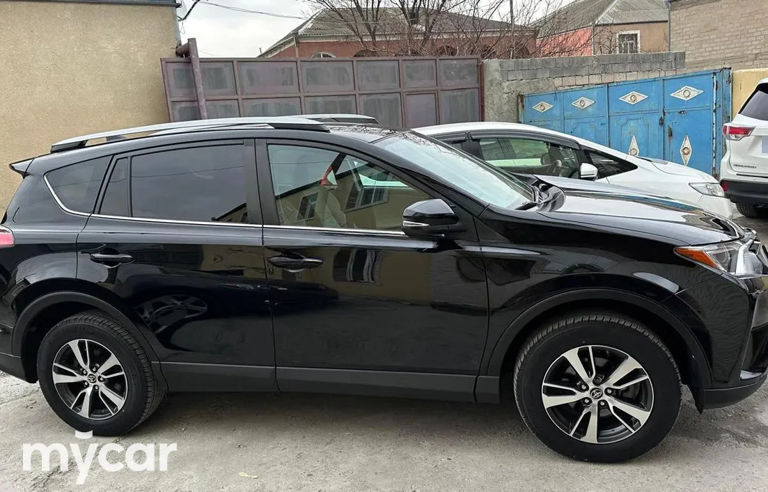 Toyota RAV4 2018