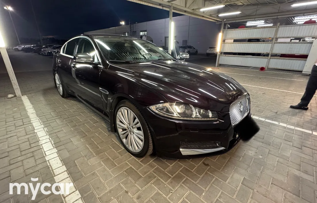 Jaguar XF 2013