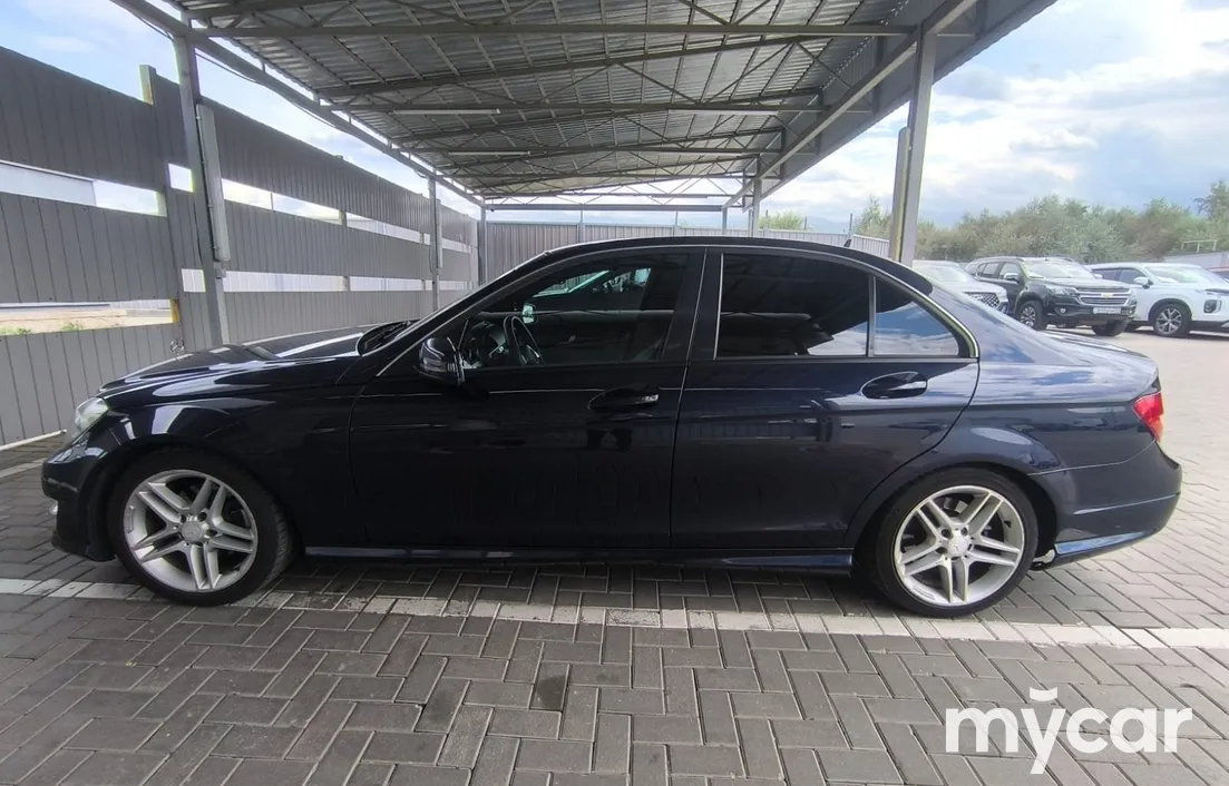 Mercedes-Benz C-Класс 2011