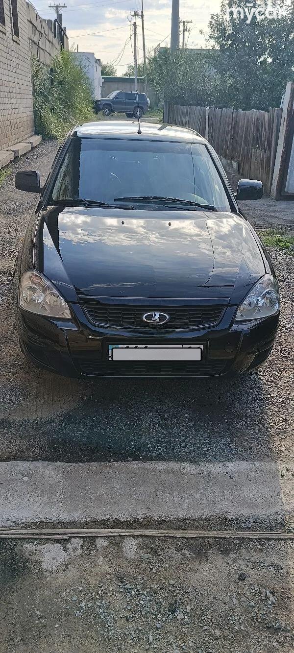 LADA Priora 2013