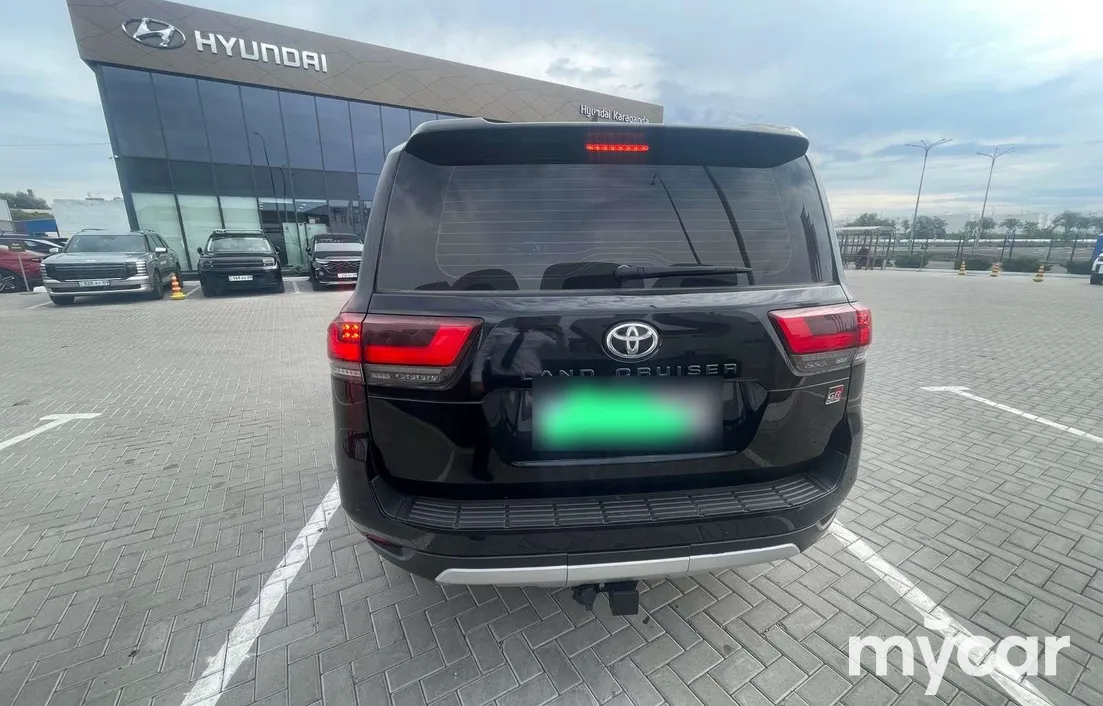 Toyota Land Cruiser 2024
