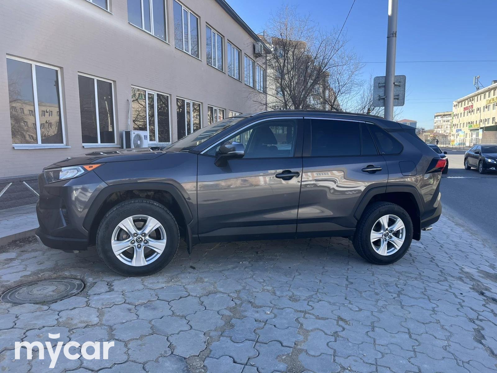 Toyota RAV4 2019