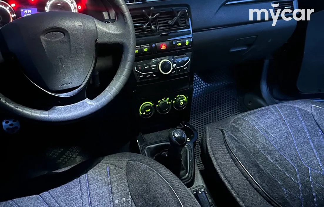 LADA Priora 2014