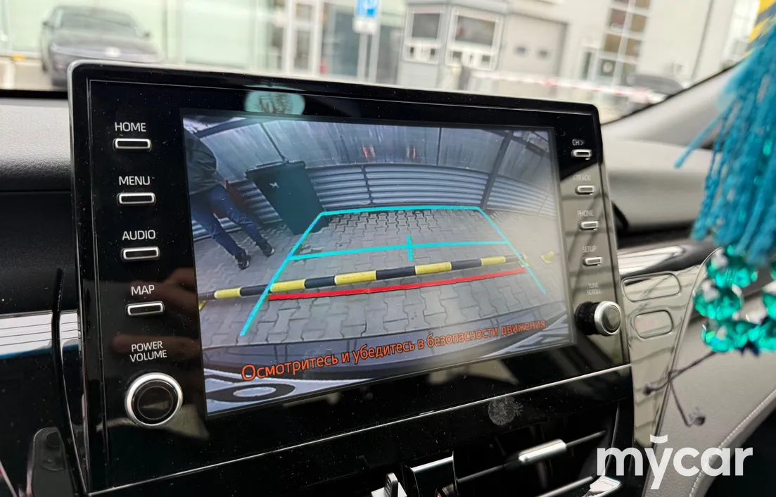 Toyota Camry 2023