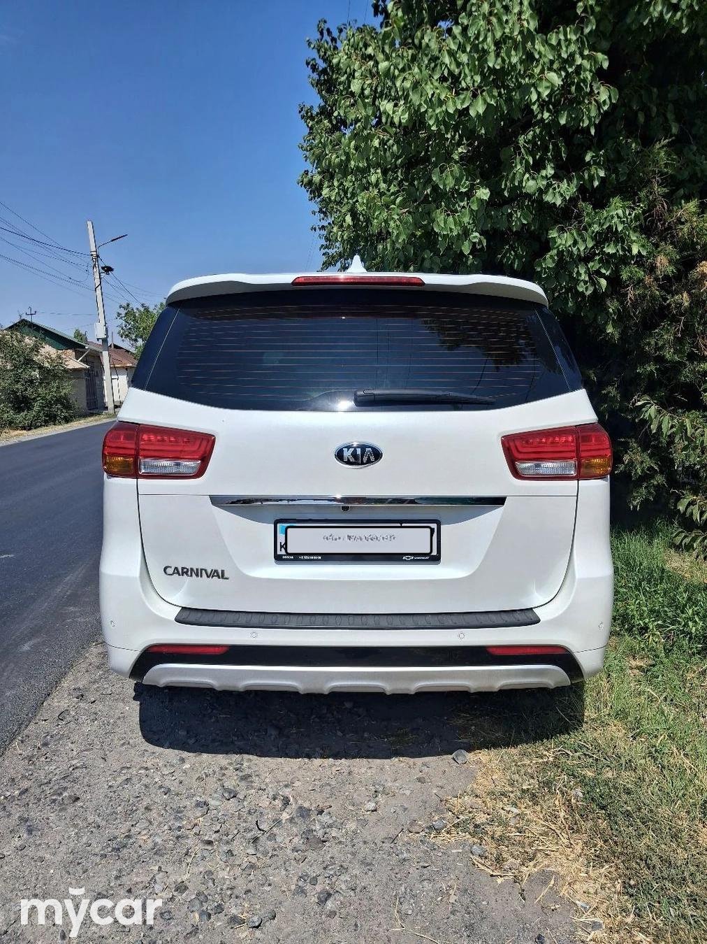 Kia Carnival 2016