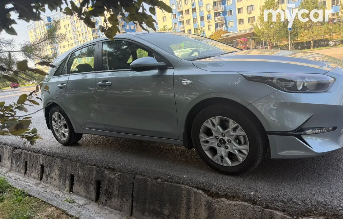 Kia Ceed 2025