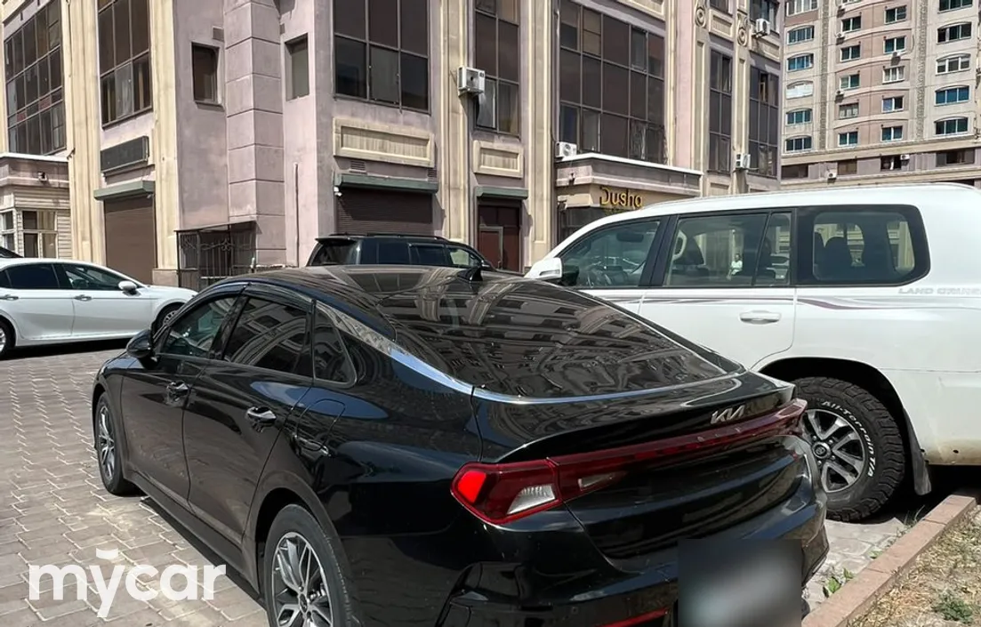 Kia K5 2023